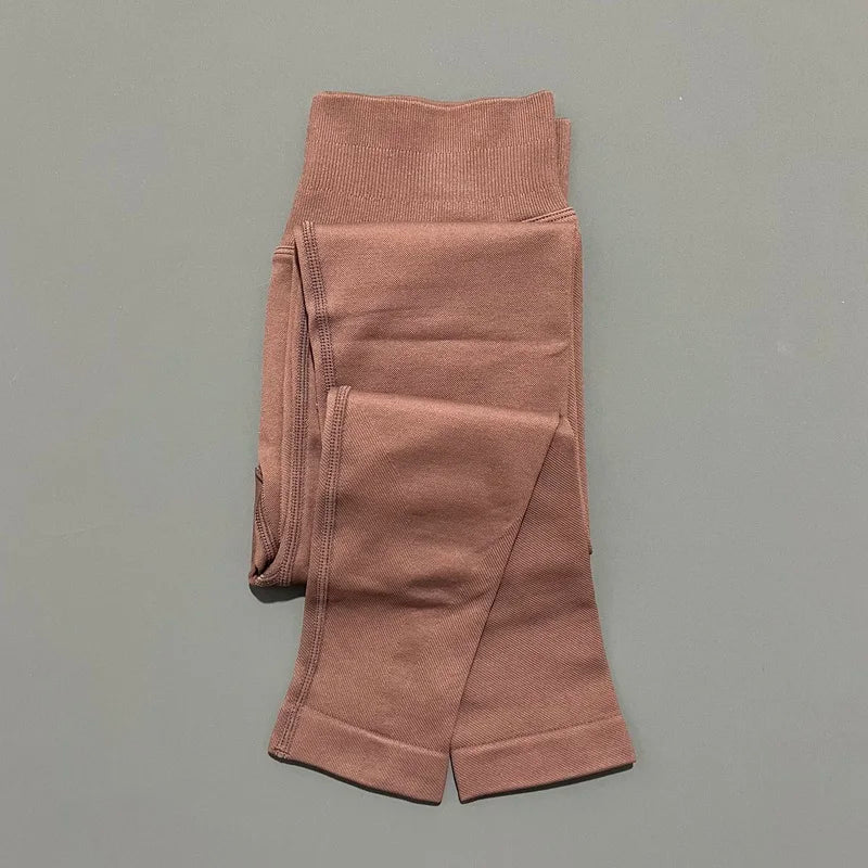 Ariel & Co. Empowered Seamless Leggings™